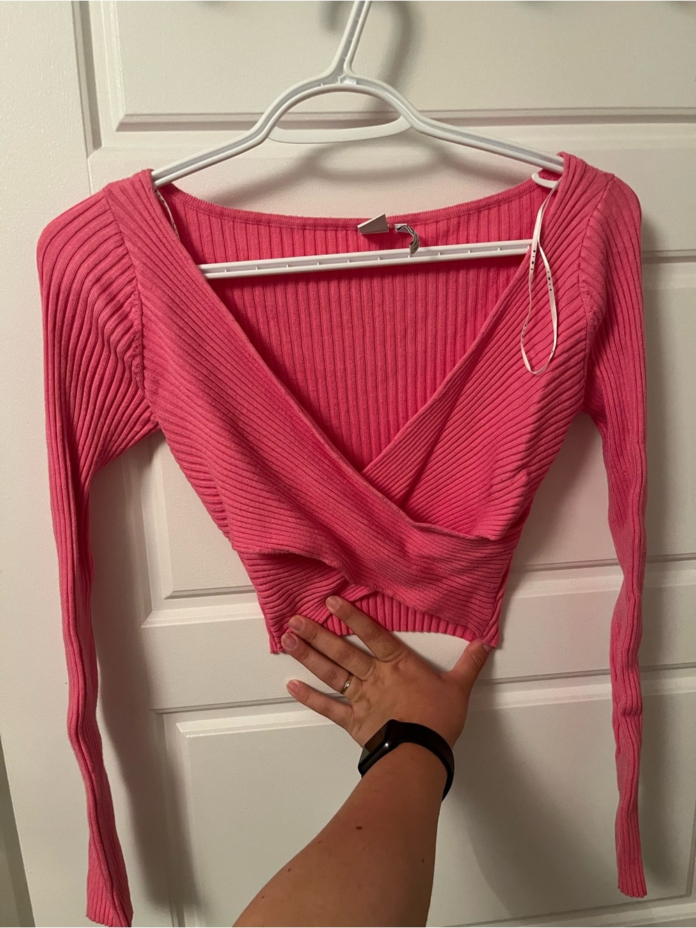 Simons Ribbed Wrap-Front Long-Sleeve Crop Top in Bright Pink